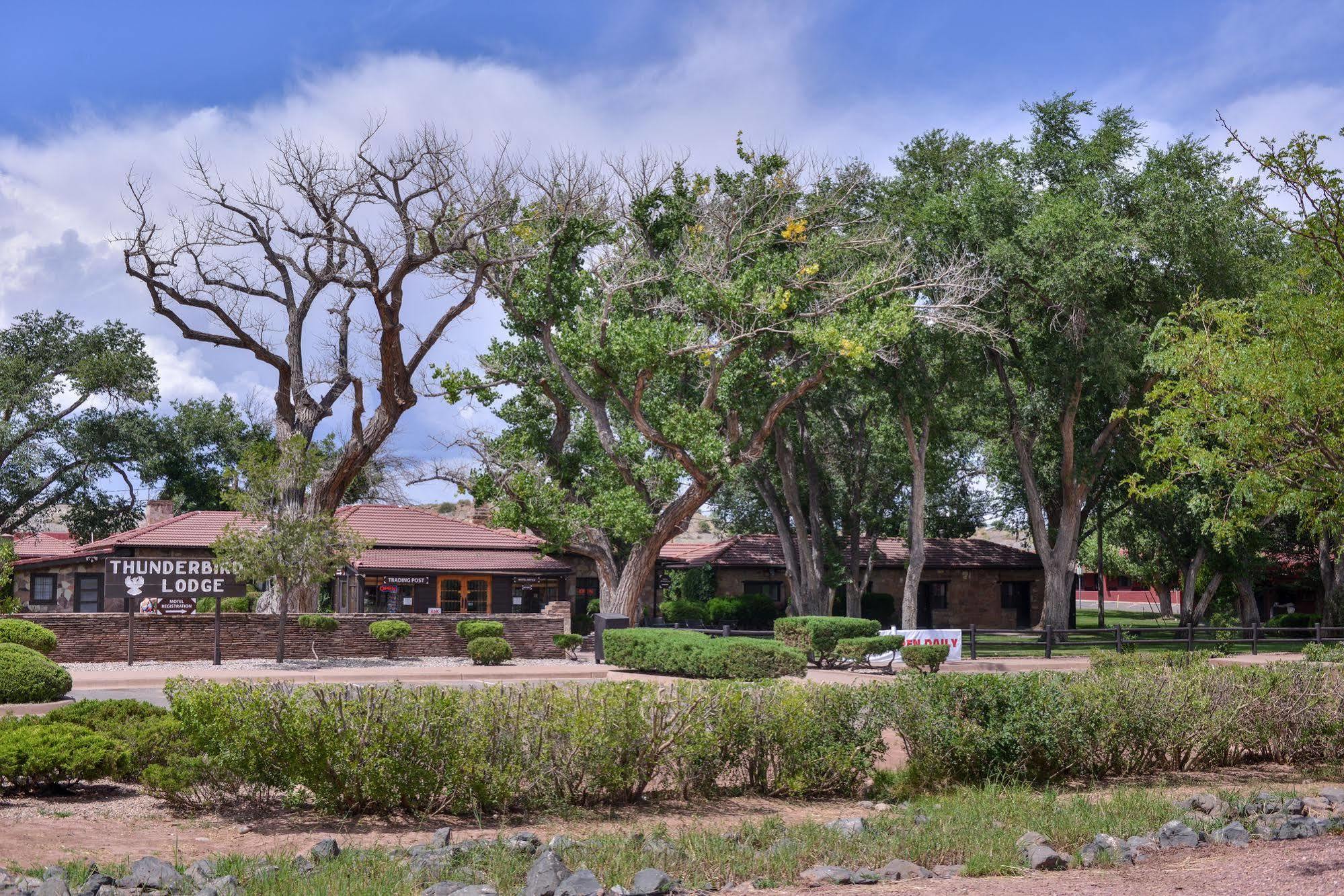 Thunderbird Lodge Chinle Exterior photo